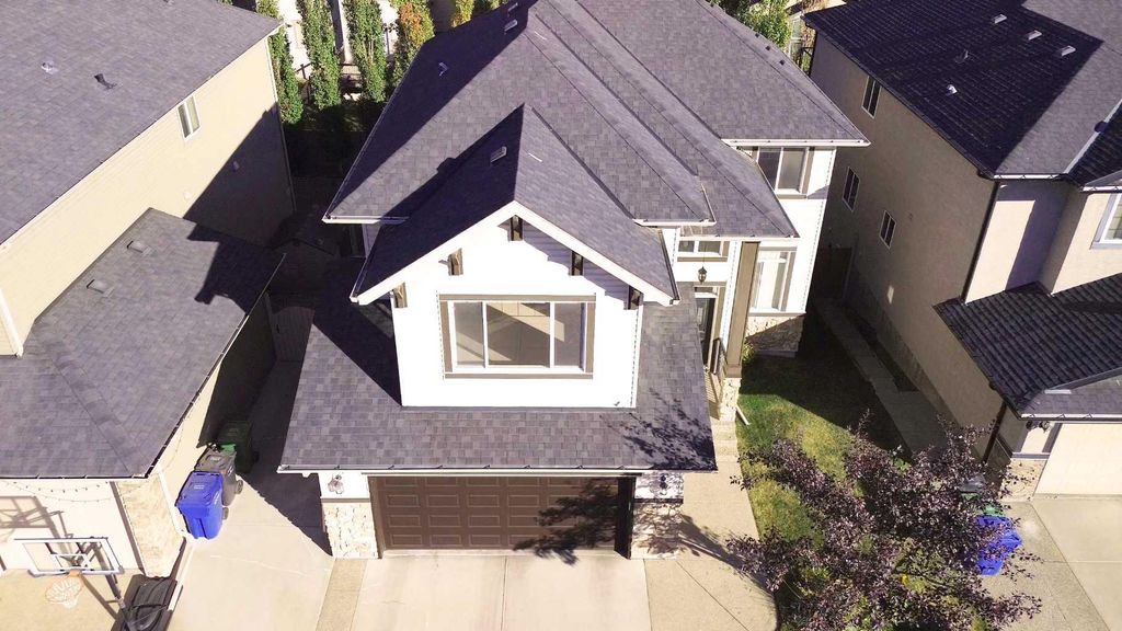 Photo of 136 ASPENMERE Close, Chestermere, AB T1X 0C3 (MLS # A2262363)