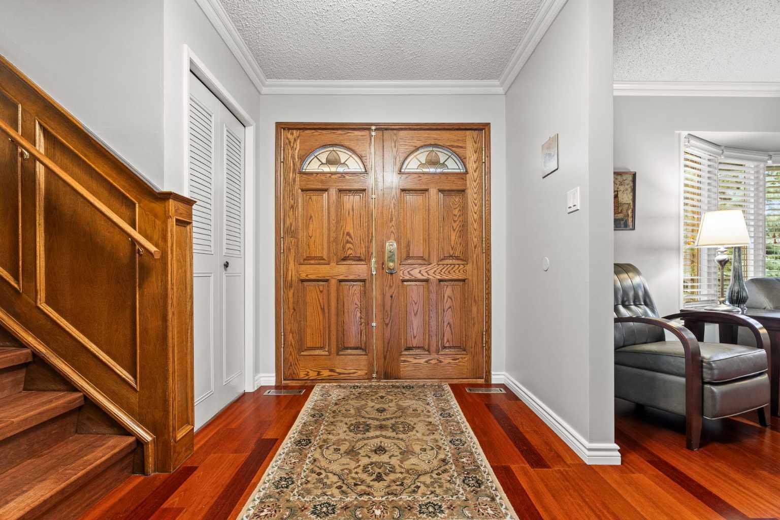 124 Canterbury Drive SW