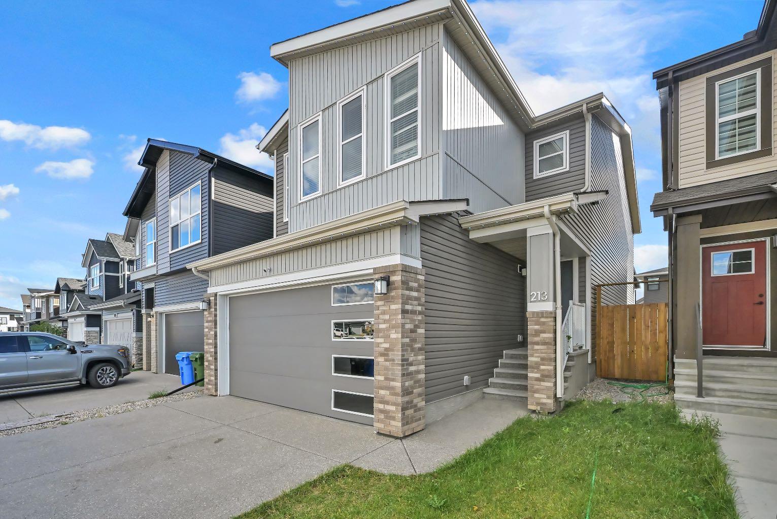 213 Walgrove Boulevard SE