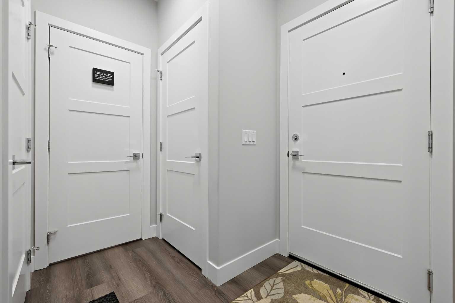 8355 19 Avenue SW 105