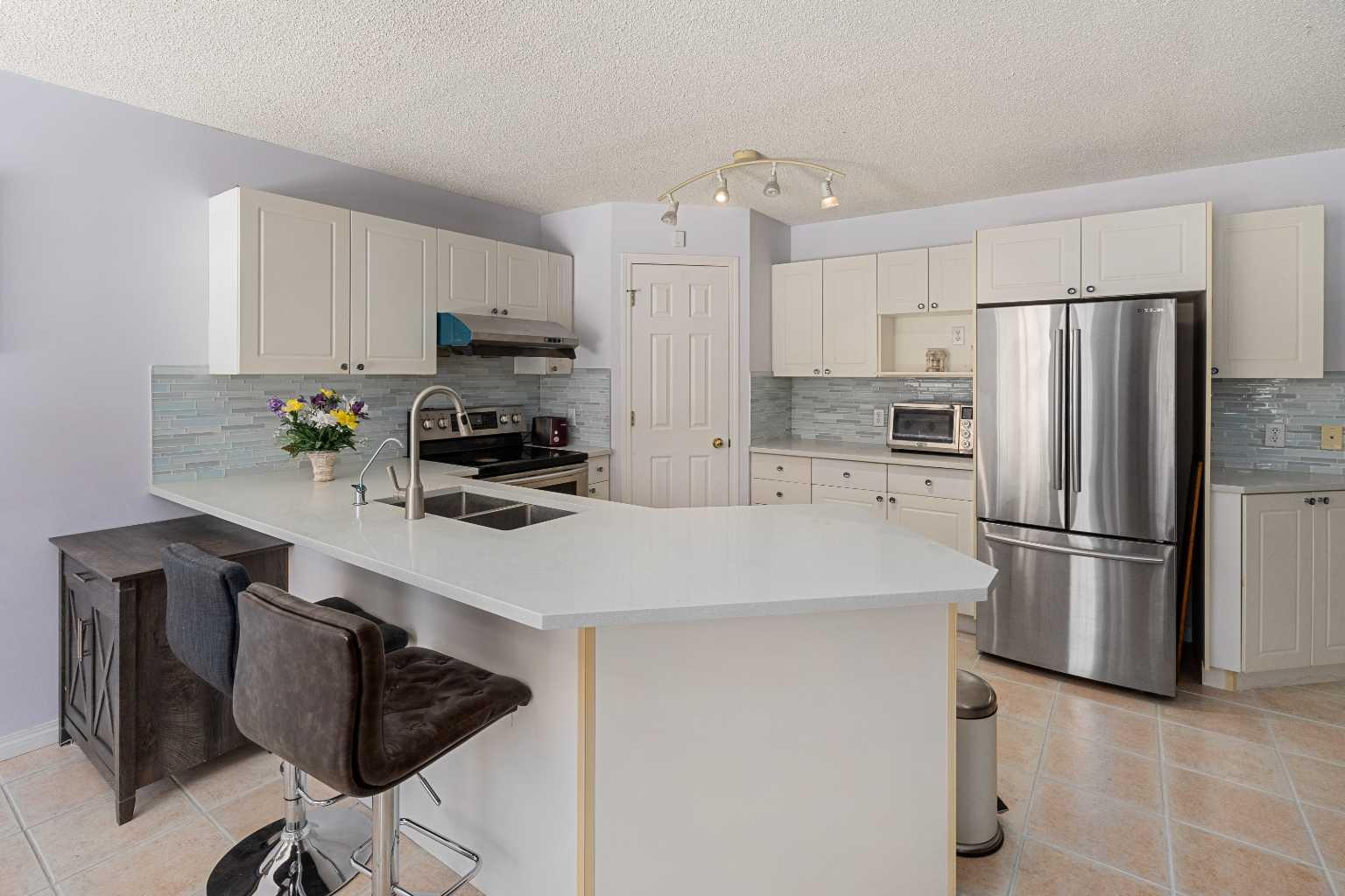 271 Citadel Meadow Grove NW