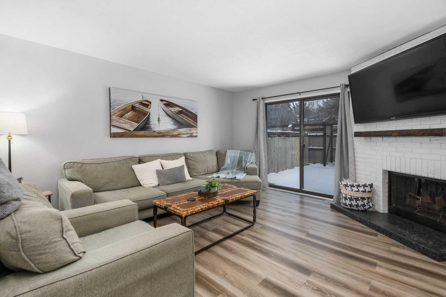 2210 Oakmoor Drive SW 11