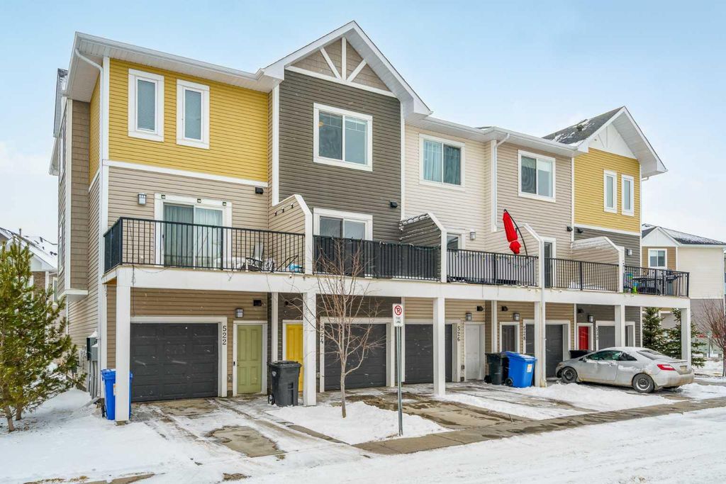 Photo of 524 Canals Crossing SW, Airdrie, AB T4B 4L3 (MLS # A2293142)