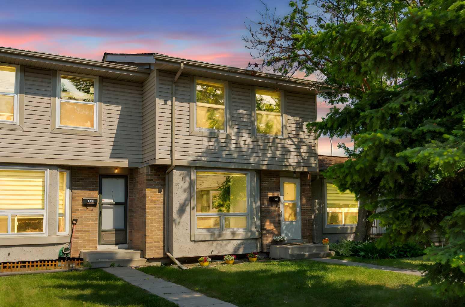 123 Queensland Drive SE 143