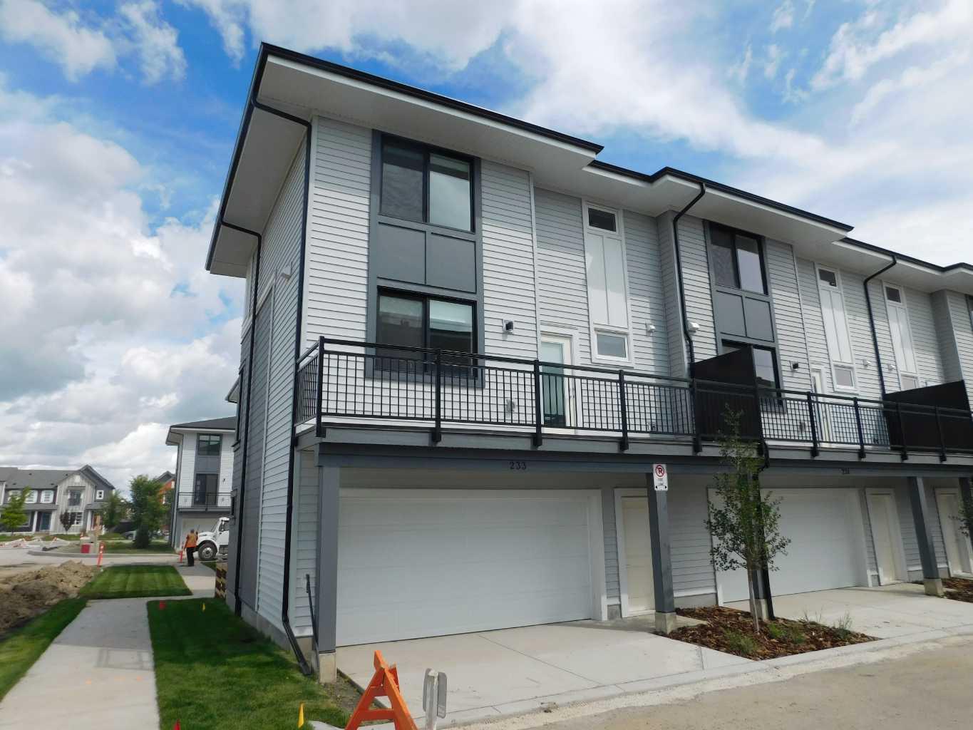 857 Belmont Drive SW 233