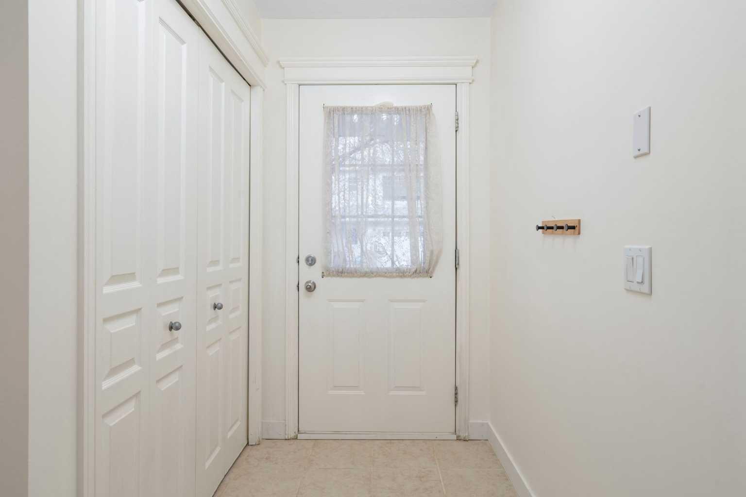 88 Crystal Shores Cove