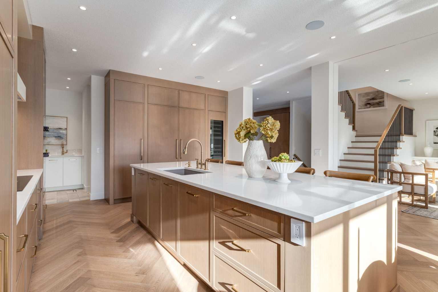 120 Greenwich Heath NW