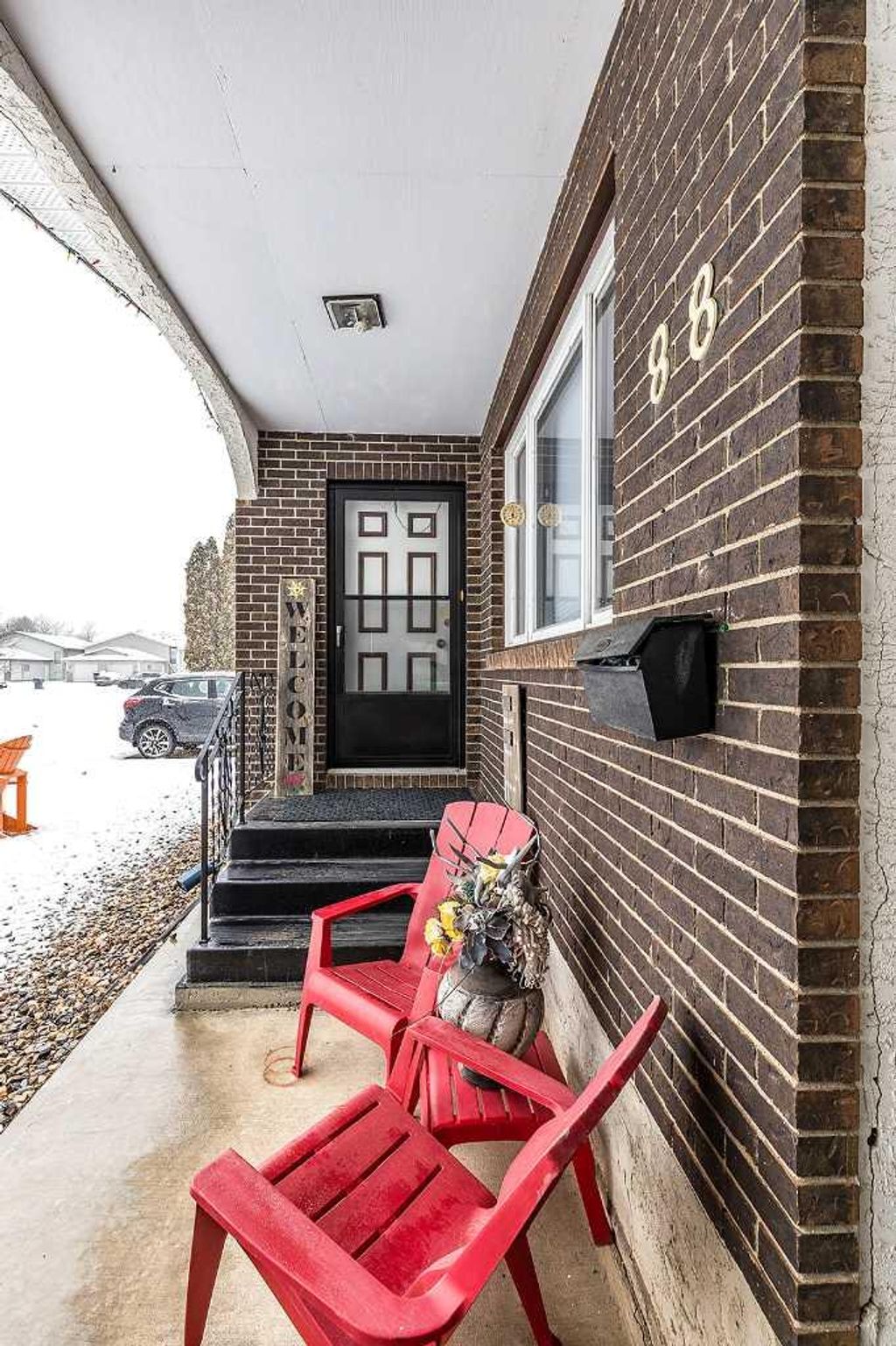 Photo of 88 Clelland Crescent SE, Medicine Hat, AB T1B 1M9 (MLS # A2293365)