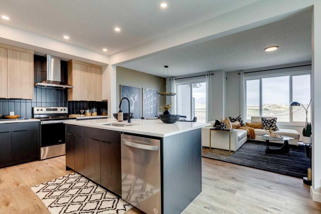 Photo of 124 Southbow Village Way, Cochrane, AB T4C 3J9 (MLS # A2283420)