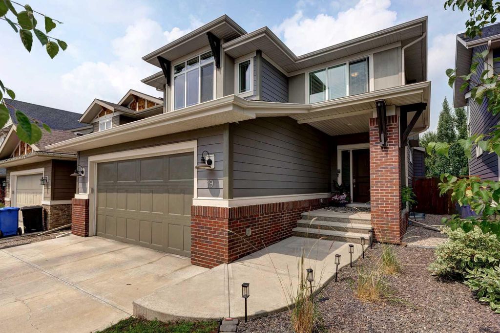 Photo of 19 Cranbrook Crescent SE, Calgary, AB T3M 2C3 (MLS # A2292103)