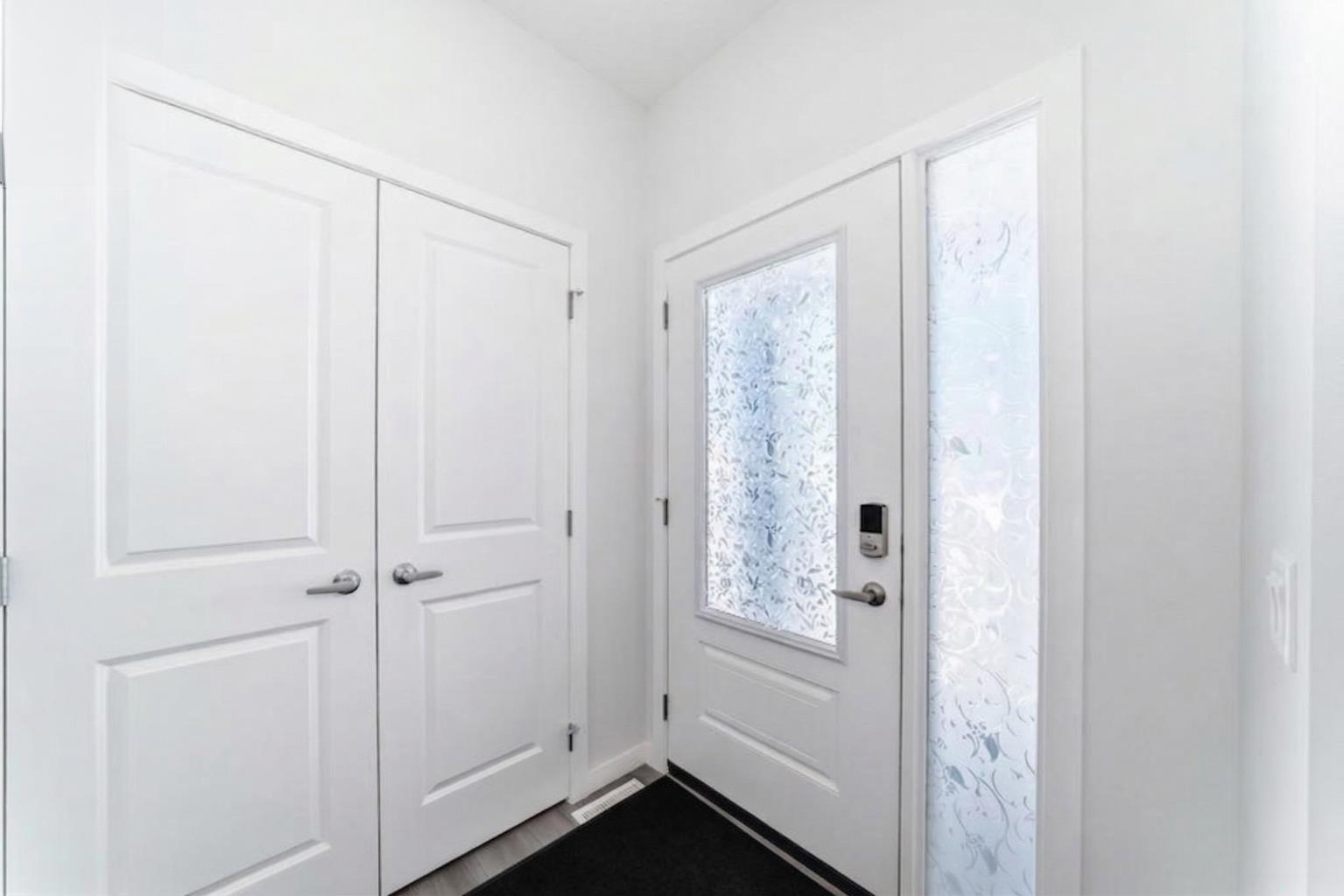 615 Lucas Boulevard NW