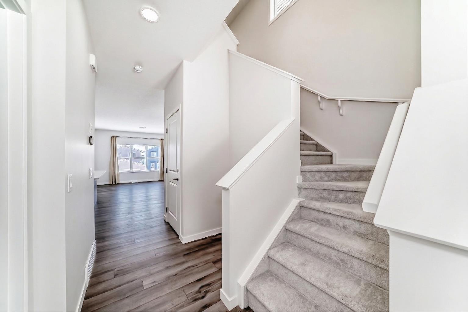 615 Lucas Boulevard NW