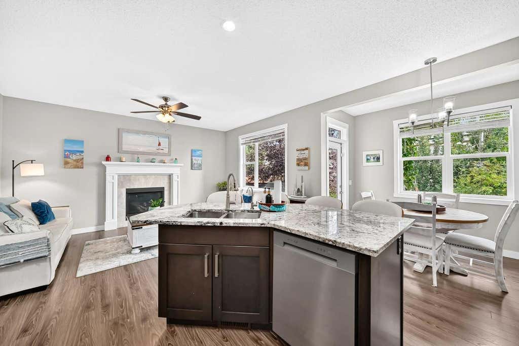 Photo of 125 Ranch Rise, Strathmore, AB T1P 0G3 (MLS # A2339931)