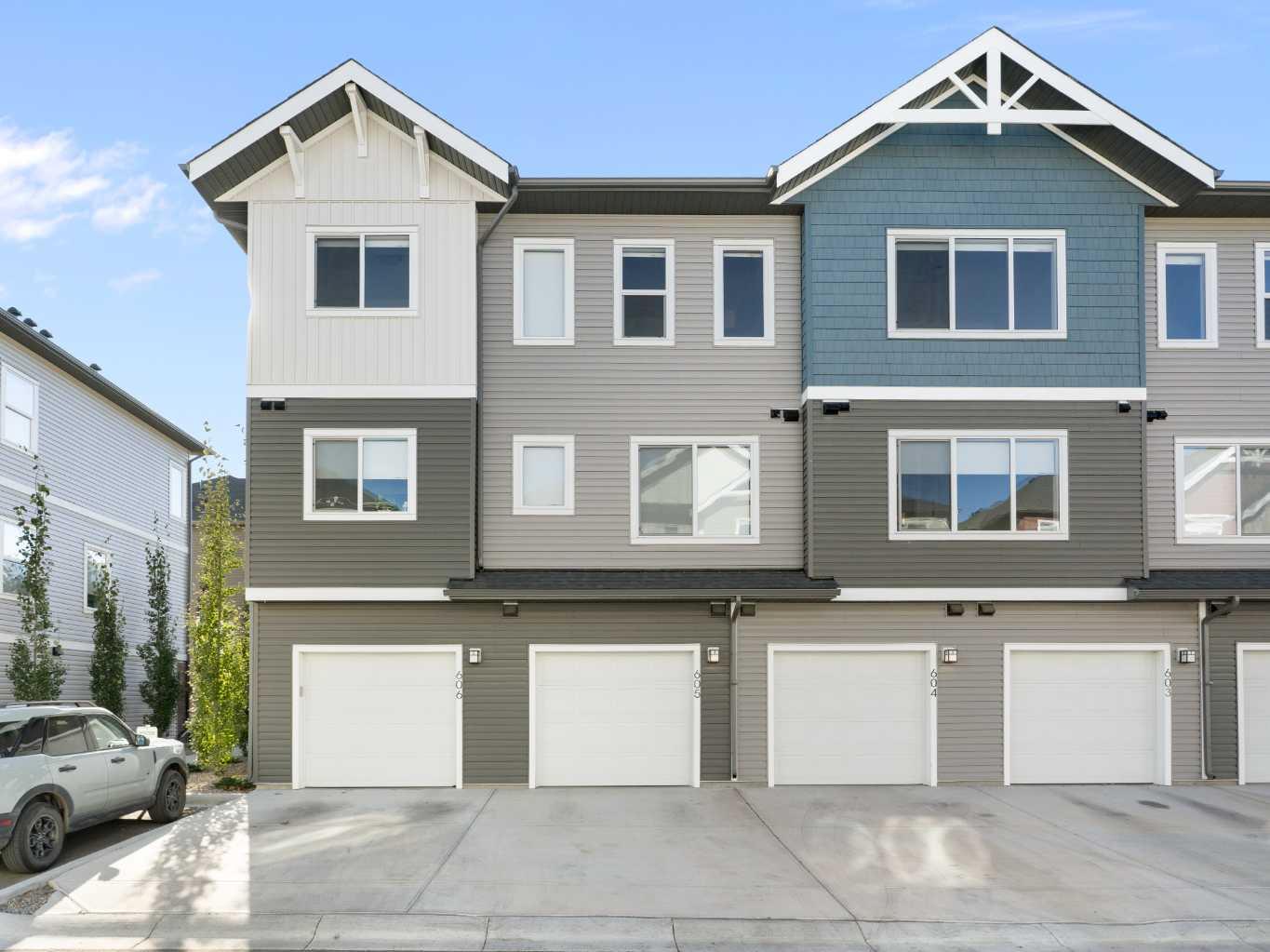 24 Rivercrest Drive 605