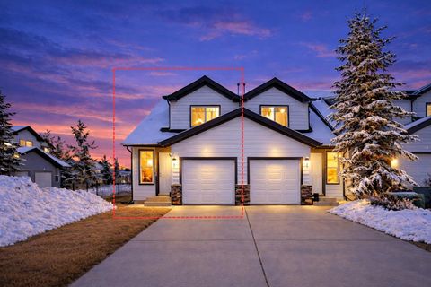 52 Panatella Villas NW Calgary AB T3K 0G6