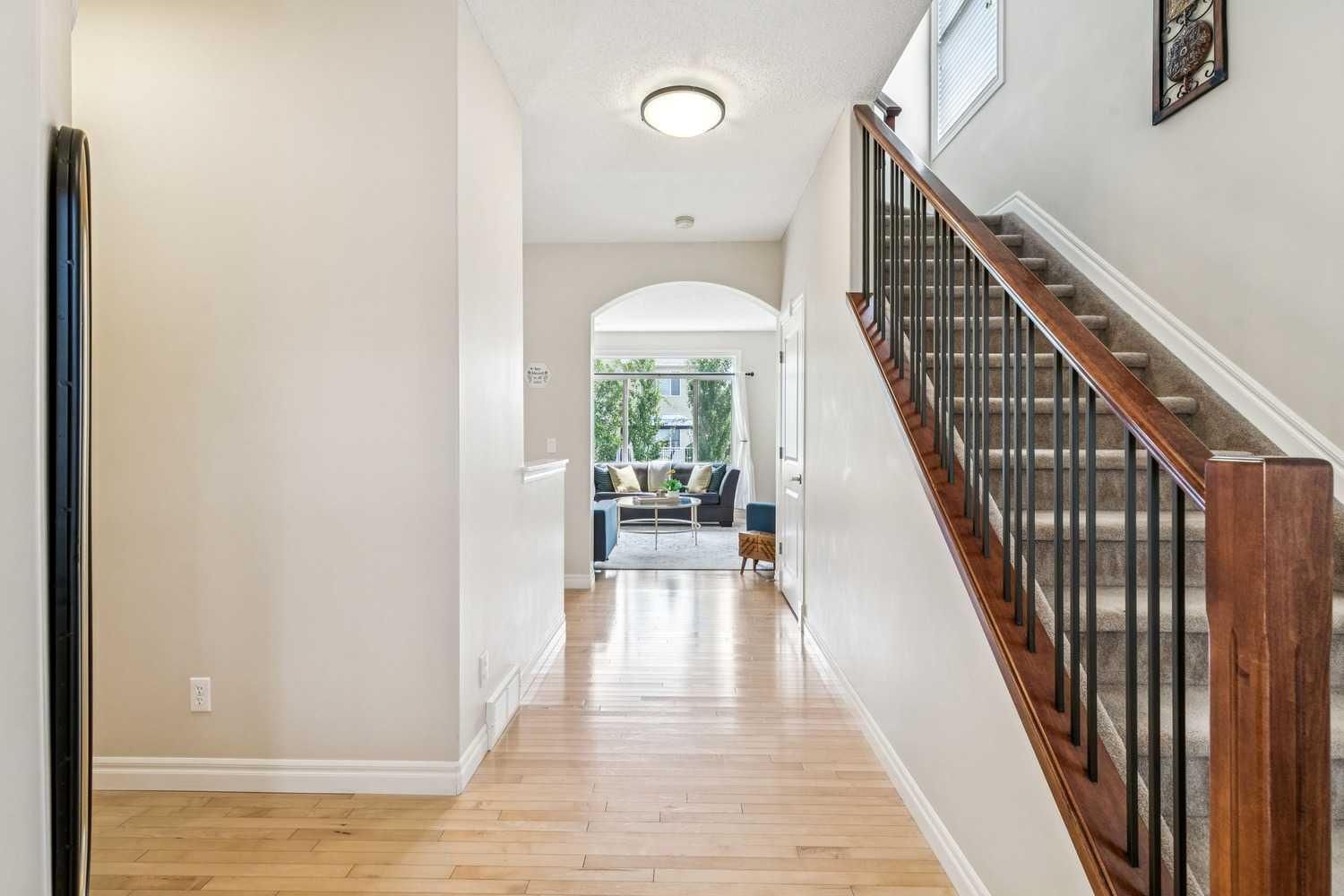 101 Drake Landing View
