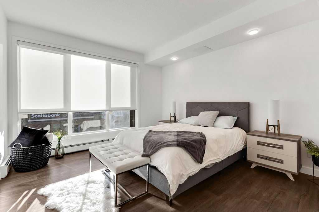 4138 University Avenue NW 305