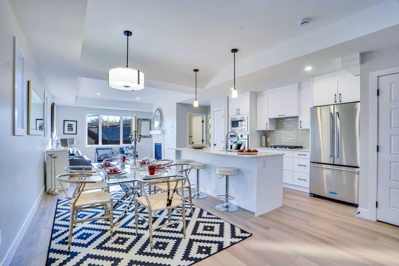 2633 1st Avenue NW 2