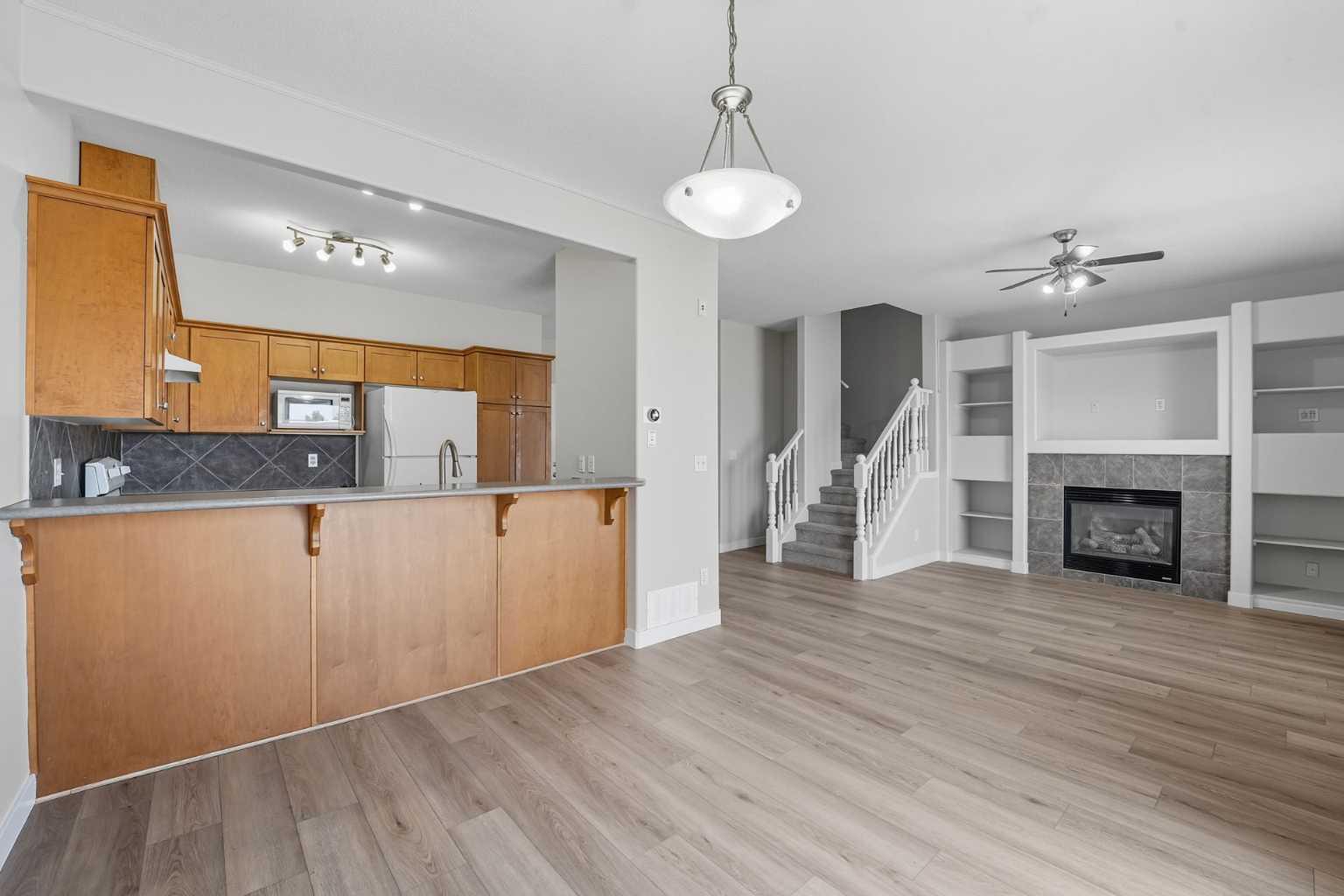 720 Willowbrook Road NW 905