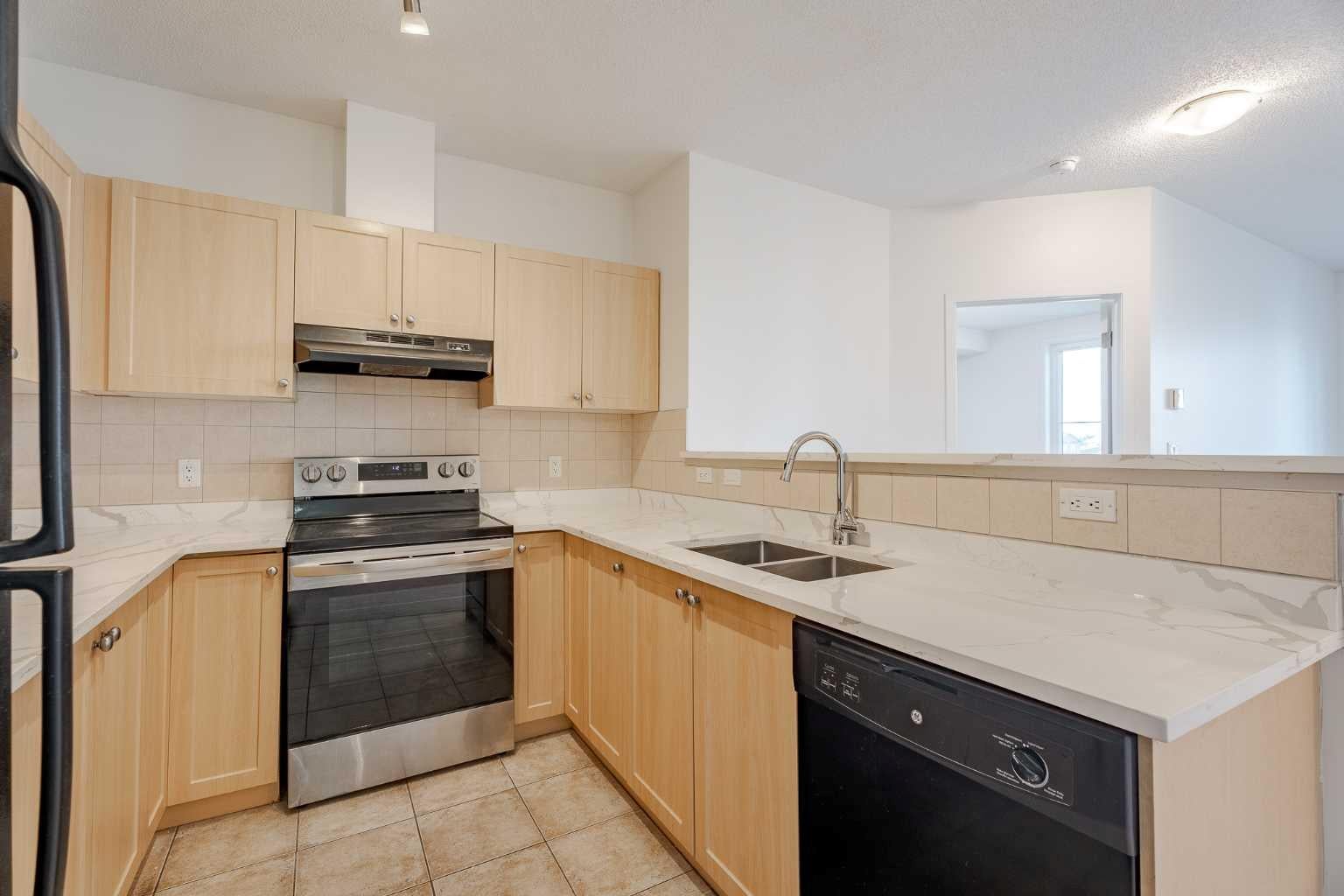 333 Taravista Drive NE 1212