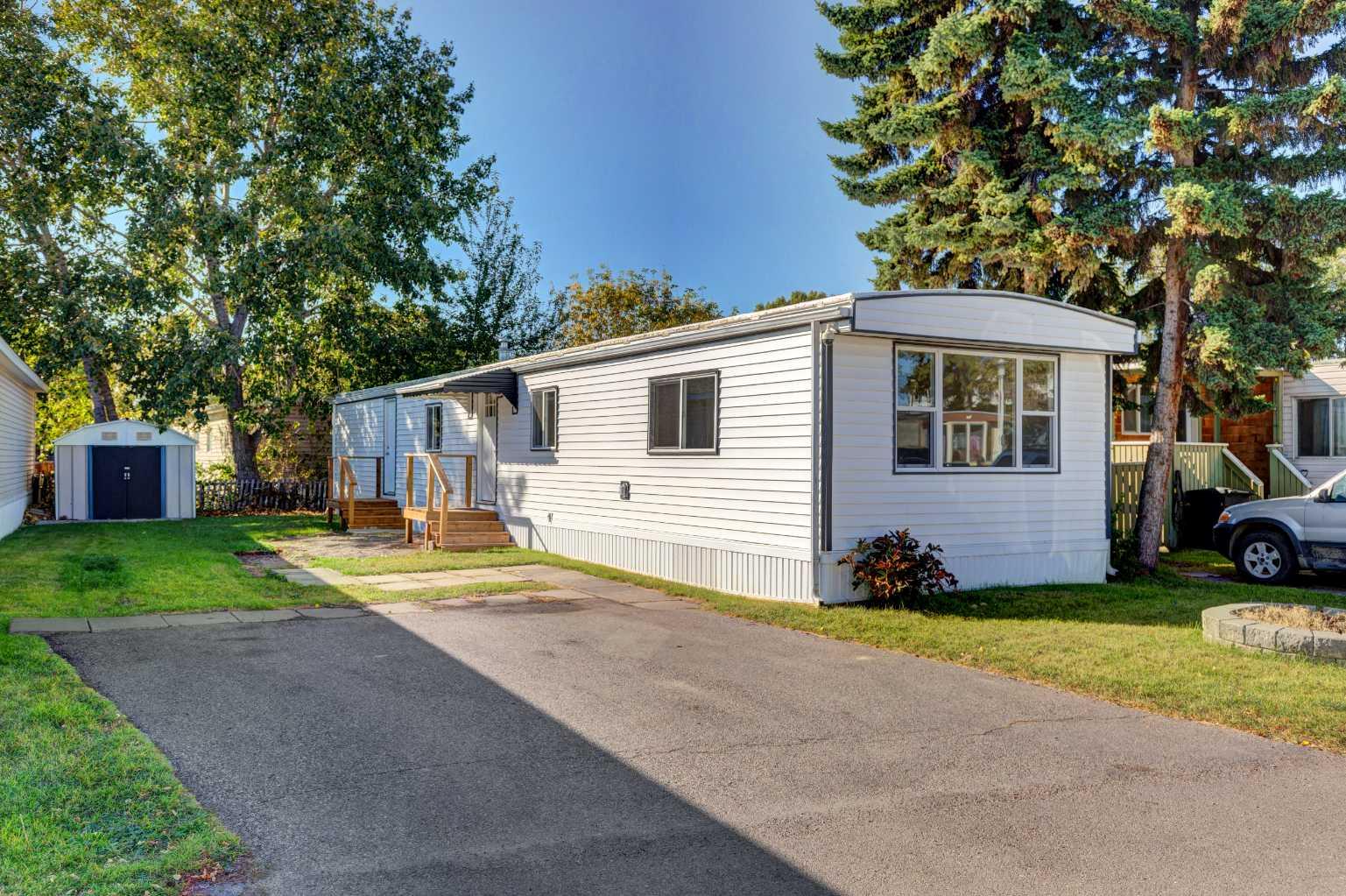 6724 17 Avenue SE 142