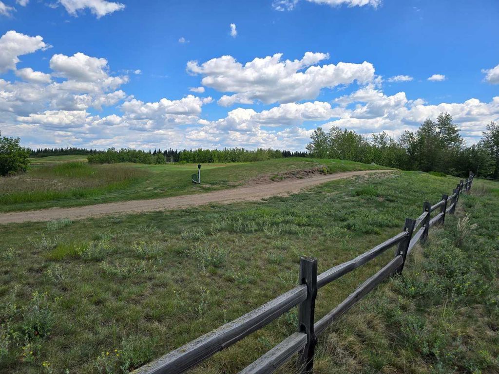 Photo of 503 Dunes Ridge Drive, Rural Ponoka County, AB T4J 0B3 (MLS # CA0129828)