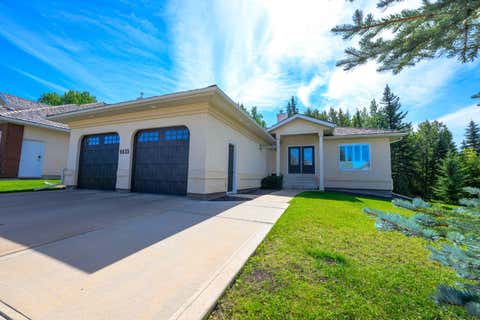 Photo of 9435 Wedgwood Drive South, Wedgewood, AB T8W 2G6 (MLS # A2338110)