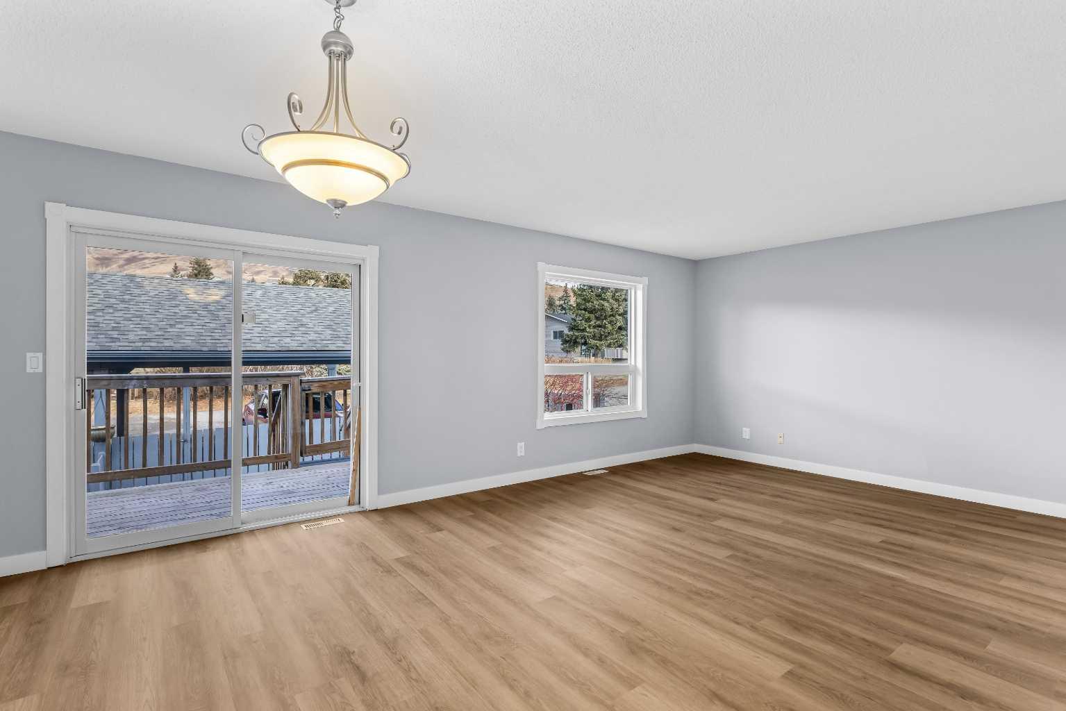 532 First Street E 2