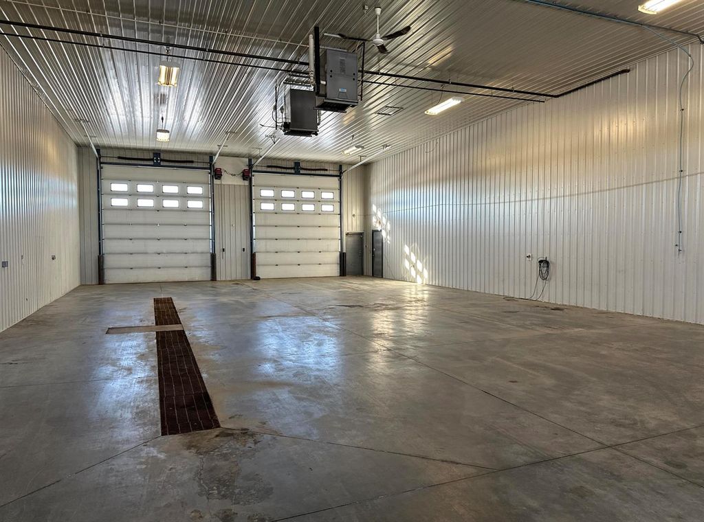 Photo of 81 Devonia Business Park, Rural Vermilion River, County of, AB T9C 1C7 (MLS # A2294929)