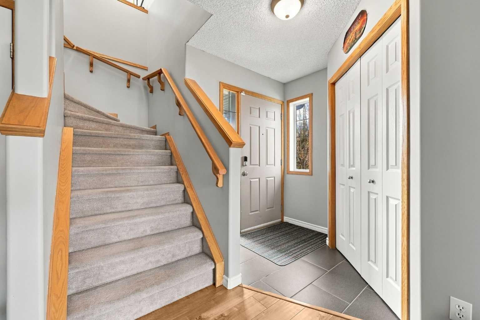 2 Cimarron Grove