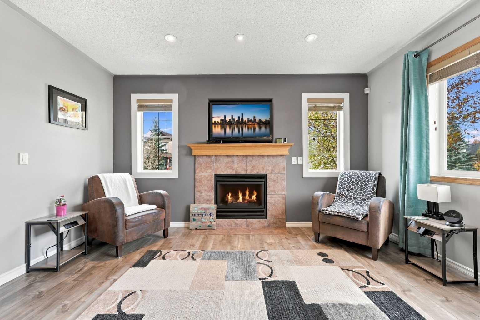 2 Cimarron Grove Bay