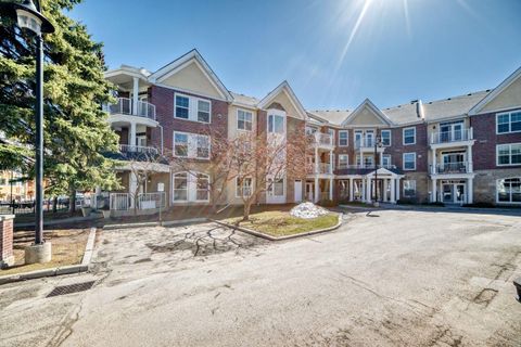 Photo of 3000 Marda Link SW #261, Calgary, AB T2T 6C8 (MLS # A2303161)