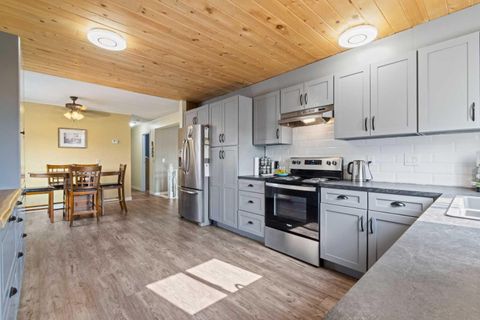 Tiny photo for 113 Spring Haven Court SE, Airdrie, AB T4A 1J9 (MLS # A2331800)