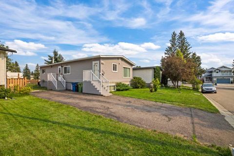 Photo of 113 Spring Haven Court SE, Airdrie, AB T4A 1J9 (MLS # A2331800)