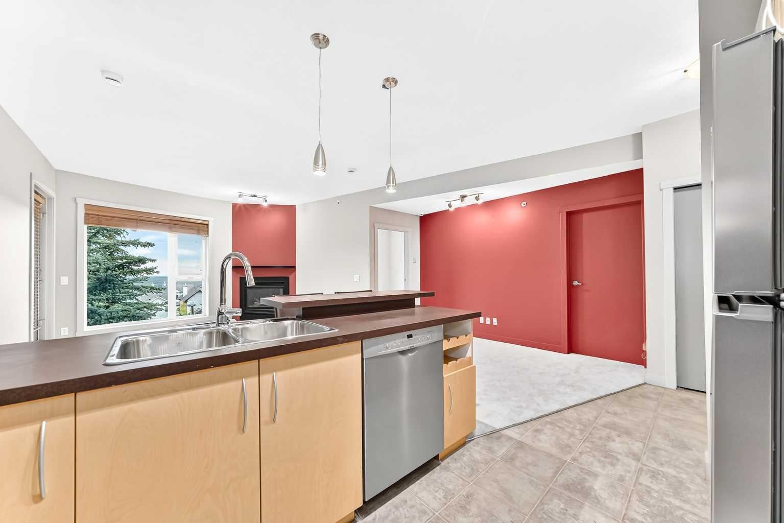 69 Springborough Court SW 306