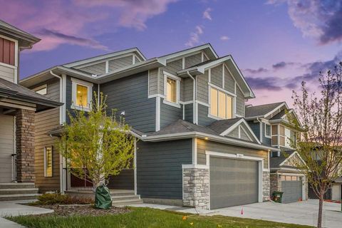 Photo of 814 Bluerock Way SW, Calgary, AB T2Y 0S4 (MLS # A2313536)