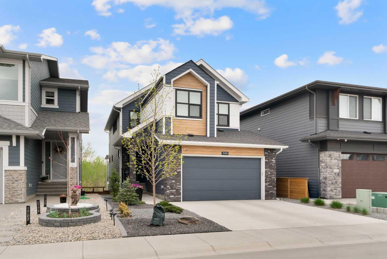 500 Cranbrook Gardens SE