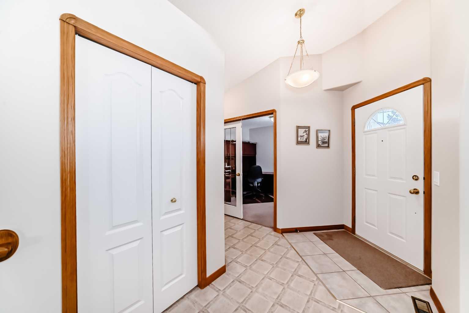 220 Rocky Ridge Villas NW