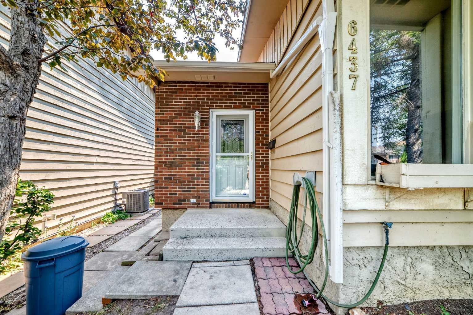 6437 Coach Hill Road SW