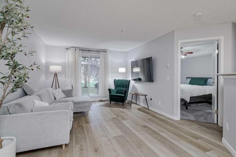 6000 Somervale Court SW 6118 Calgary AB T2Y 4J4