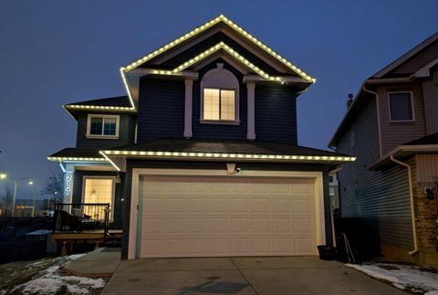 217 Bayside Place SW Airdrie AB T4B 2X4