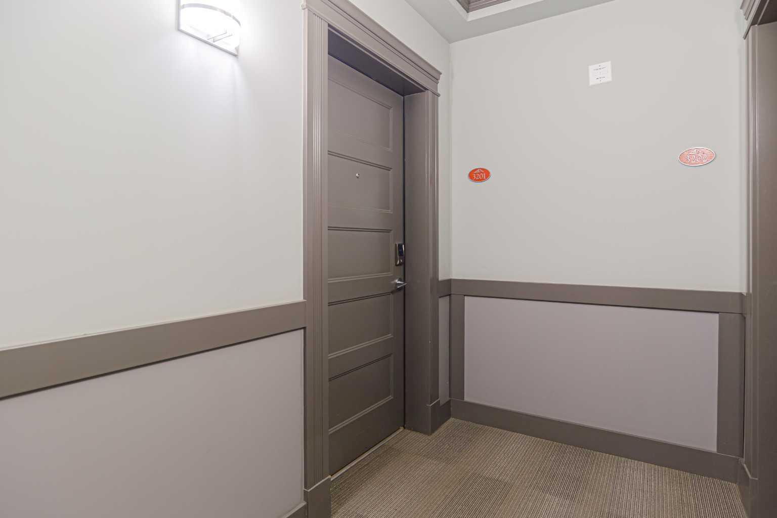 450 Kincora Glen Road NW 3201