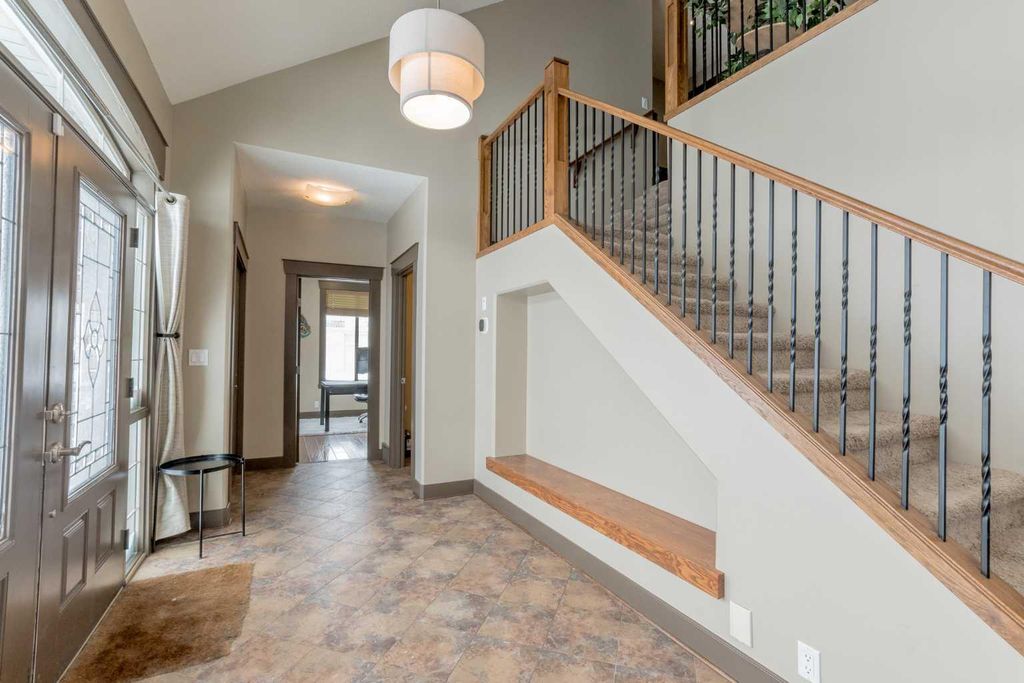 Photo of 9002 60 Avenue, Grande Prairie, AB T8W 0K1 (MLS # A2285547)