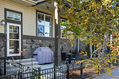 309 Mckenzie Towne Gate SE Calgary AB T2Z 1C8
