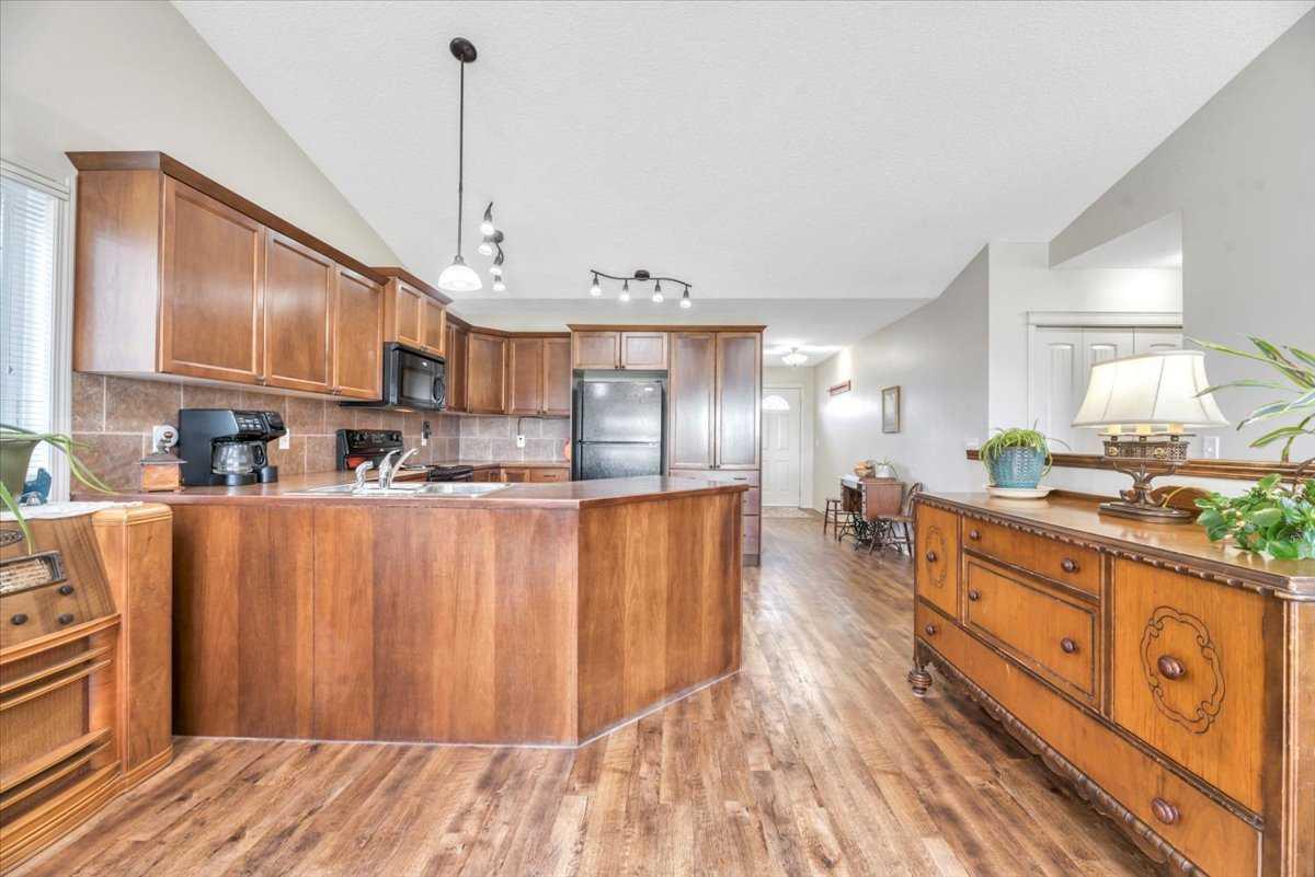 531 Country Meadows Way