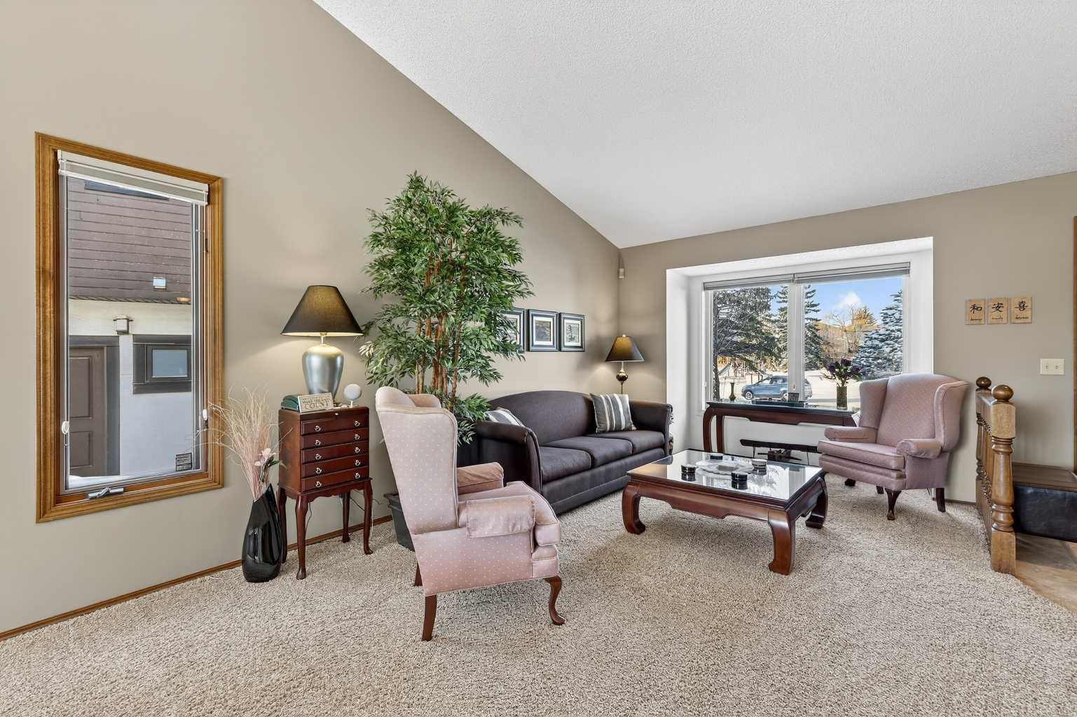 57 Del Rio Place NE