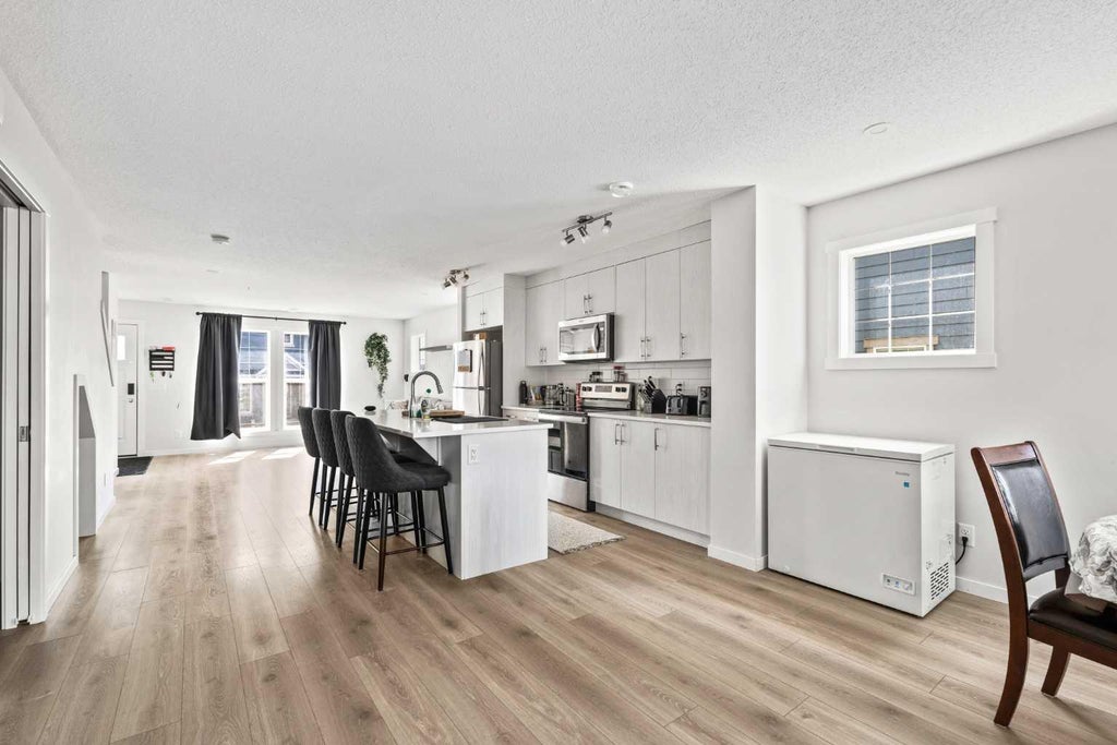 Photo of 463 Cranbrook Square SE, Calgary, AB T3M 3E3 (MLS # A2326889)