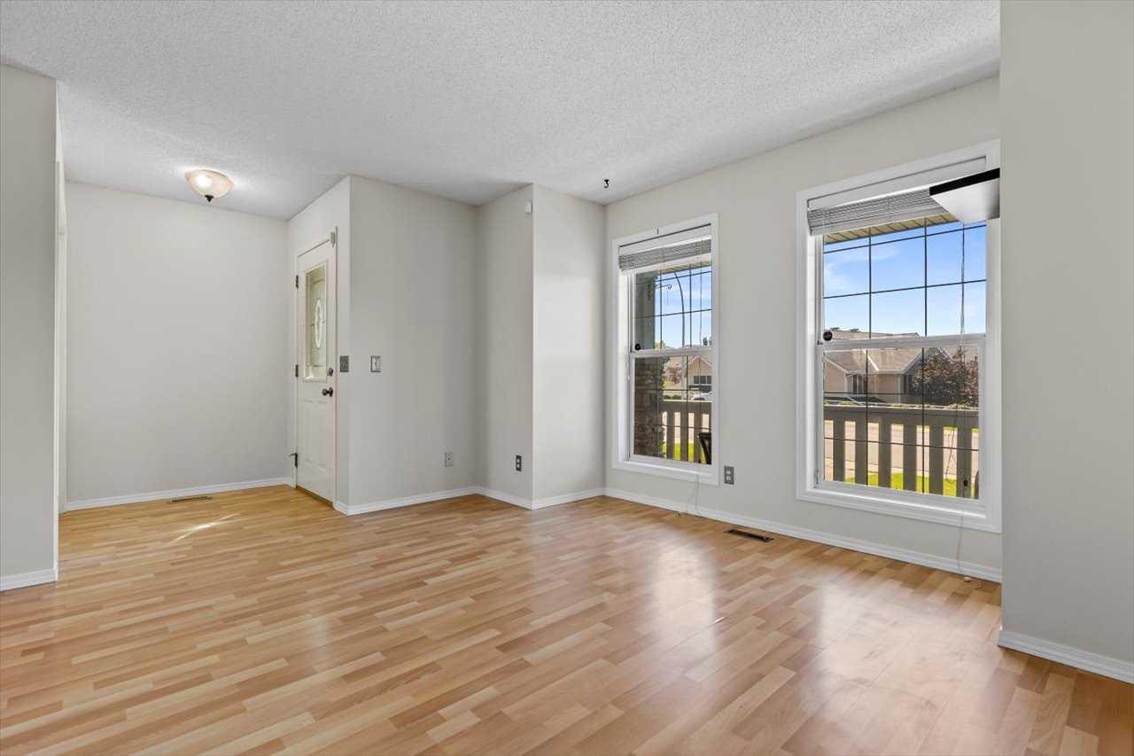 911 Arbour Lake Road NW
