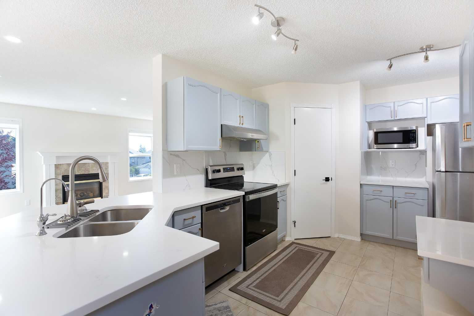 38 Hidden Ranch Close NW
