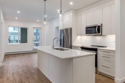 Photo of 6 Merganser #3201, Chestermere, AB T1X 2Y2 (MLS # A2272082)